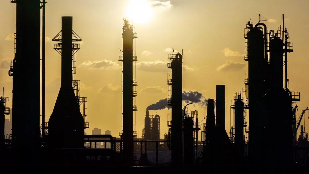 America’s economy faces a new war shock: Surging oil prices
