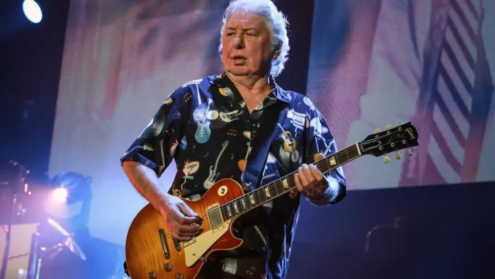 Mick Ralphs, founding member of Bad Company and Mott the Hoople, dies at 81