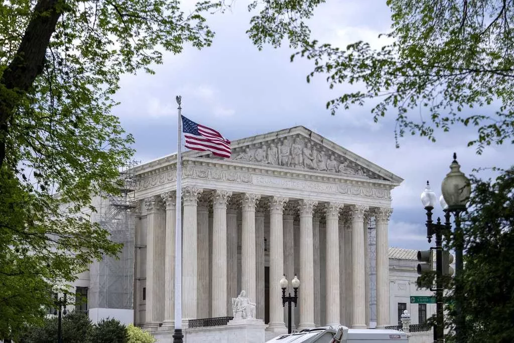 Supreme Court ruling allows states to cut Medicaid funds to Planned Parenthood