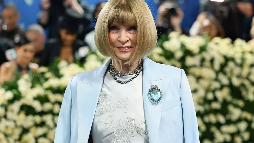 Anna Wintour is seeking a new Vogue editor-in-chief but will maintain editorial control