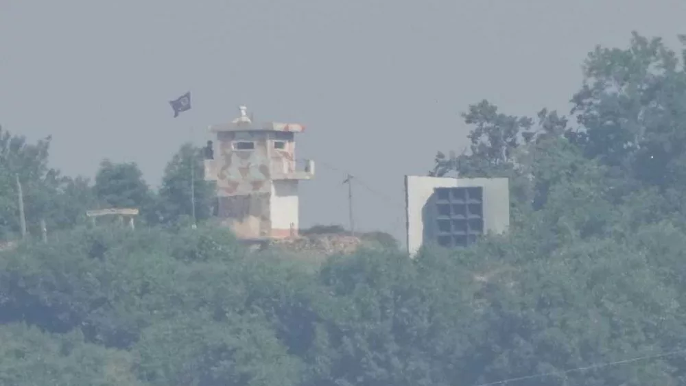 Americans detained in South Korea for trying to send rice and Bibles to North Korea