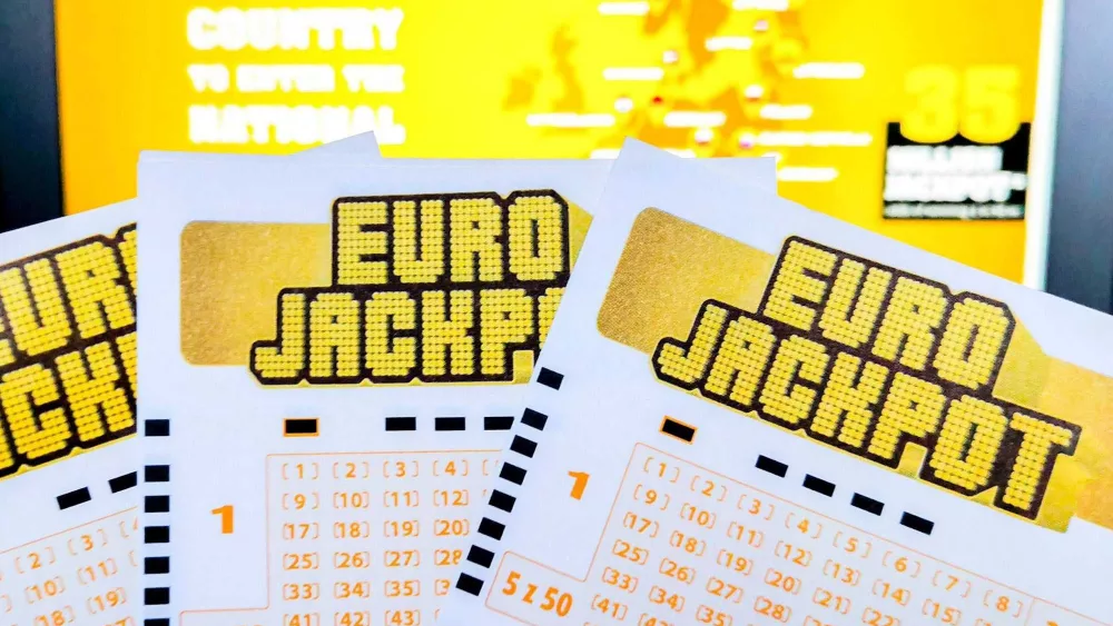 Thousands of Norwegians mistakenly told they’d hit the jackpot in lottery error