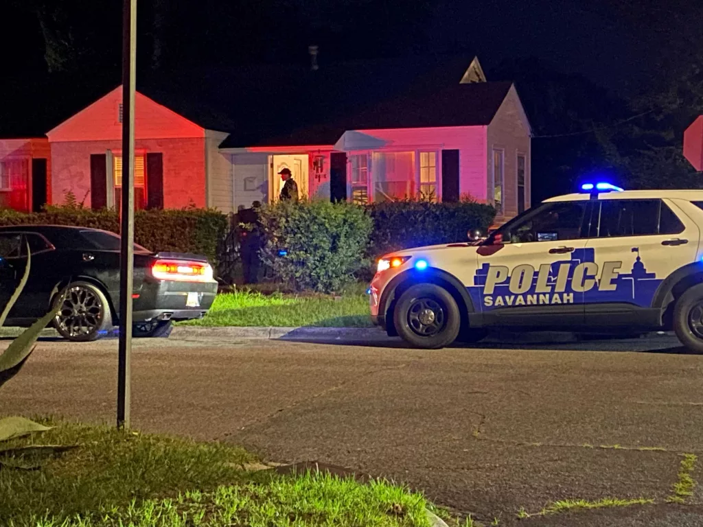 Heavy police presence spotted early Wednesday morning in Savannah
