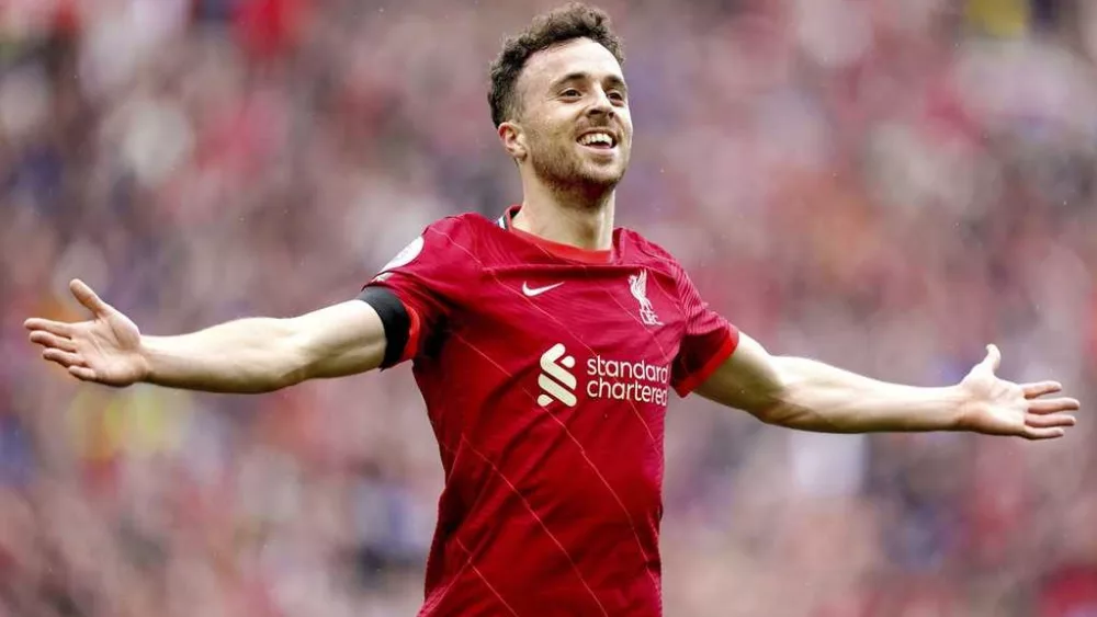 Liverpool star Diogo Jota and brother killed in Spain car crash