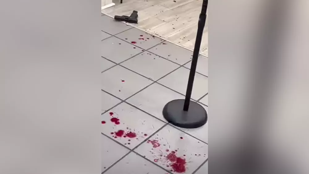 Video shows trail of blood, gun after shootout inside Savannah's Oglethorpe Mall