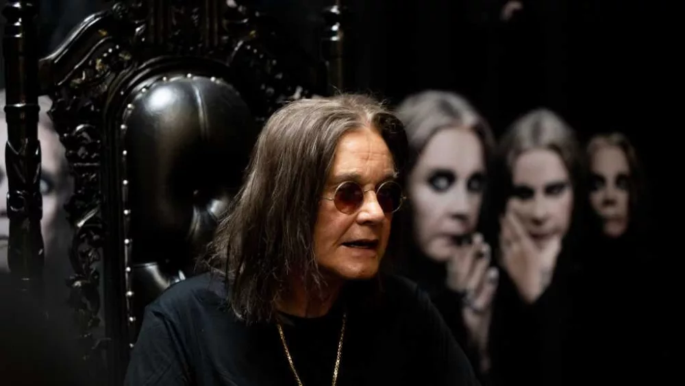 Ozzy Osbourne gives what he says was last-ever live performance