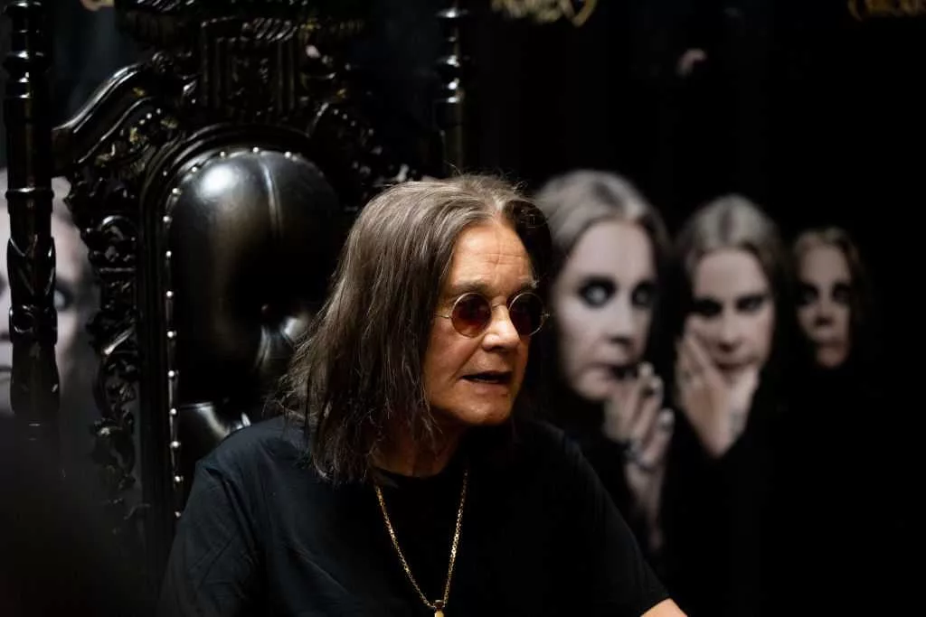 Ozzy Osbourne gives what he says was last-ever live performance