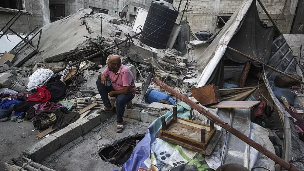 Israeli airstrikes kill at least 38 Palestinians in Gaza as Netanyahu prepares for Washington talks