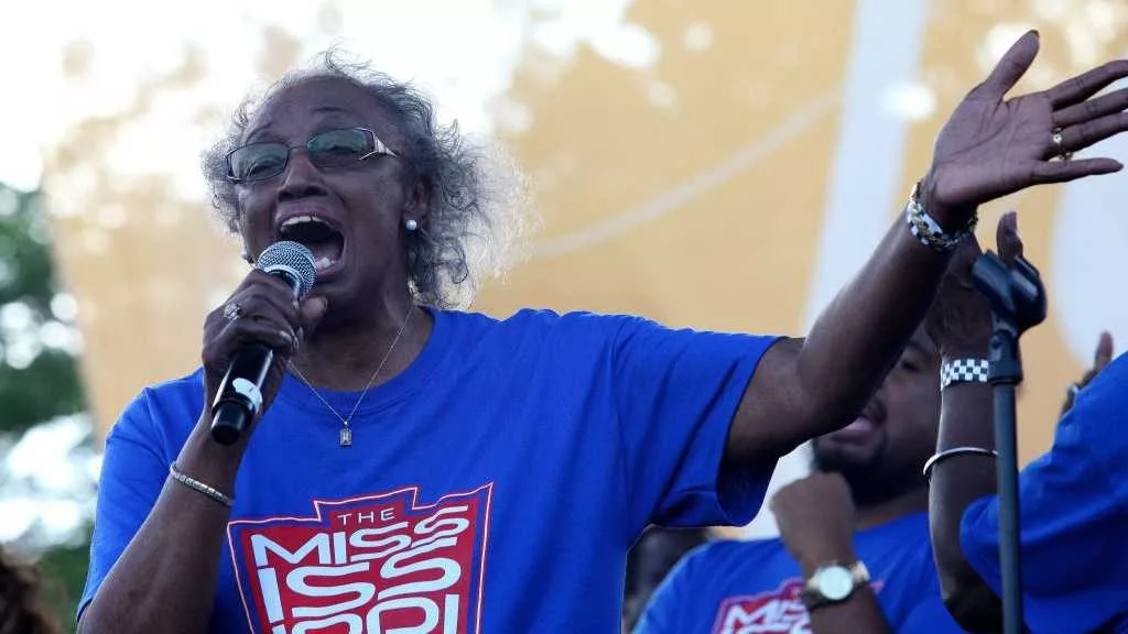 Gospel pioneer Mama Mosie Burks dies at 92