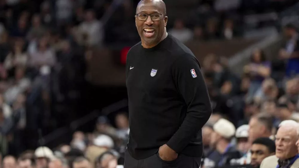 New York Knicks hire Mike Brown, a two-time NBA Coach of the Year