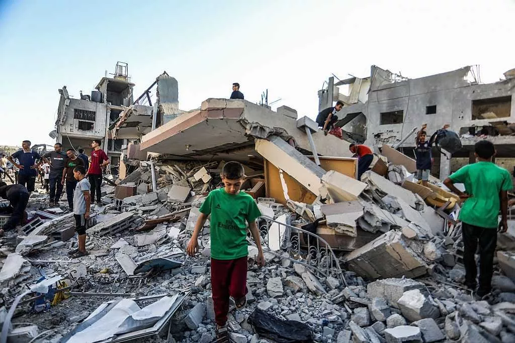Israel outlines plans to pack Gaza's population into a closed border zone