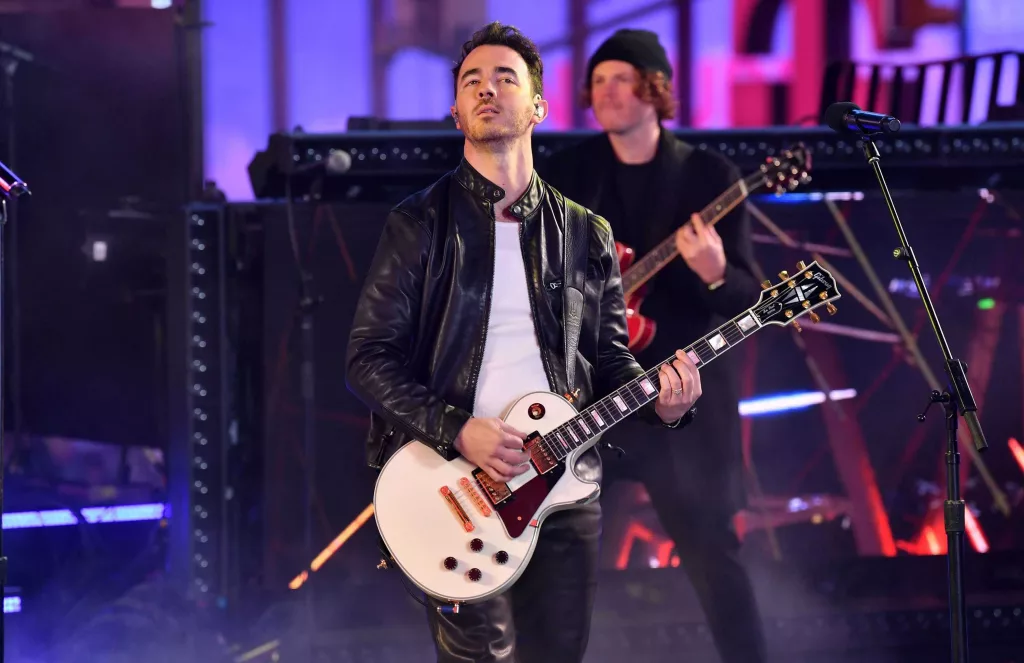 Kevin Jonas reveals he almost went broke after the Jonas Brothers split