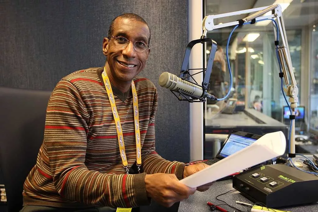 Yankees PA announcer Paul Olden to miss weekend series, ending a run of 1,339 games