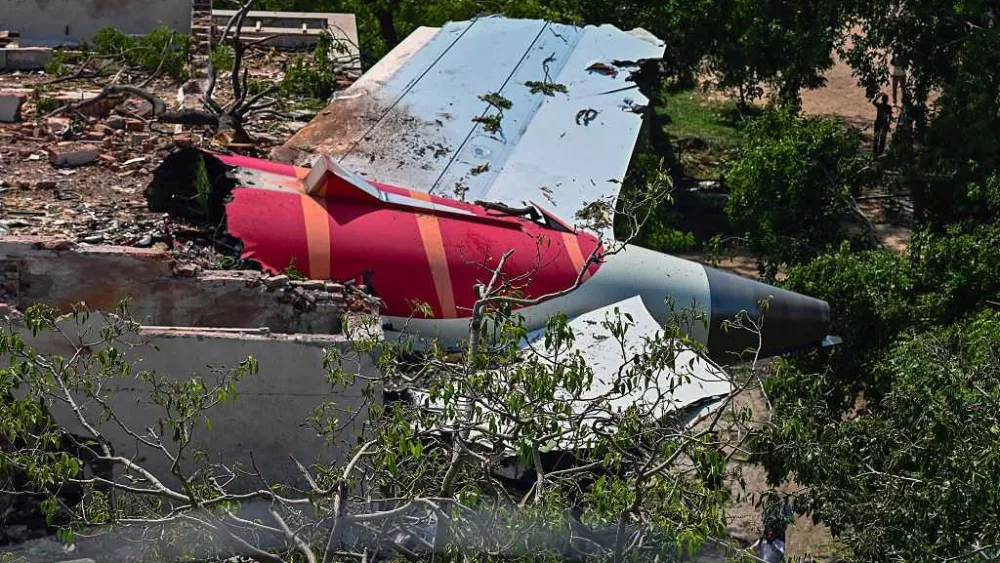 Fuel to Air India plane was cut off moments before crash, investigation report says
