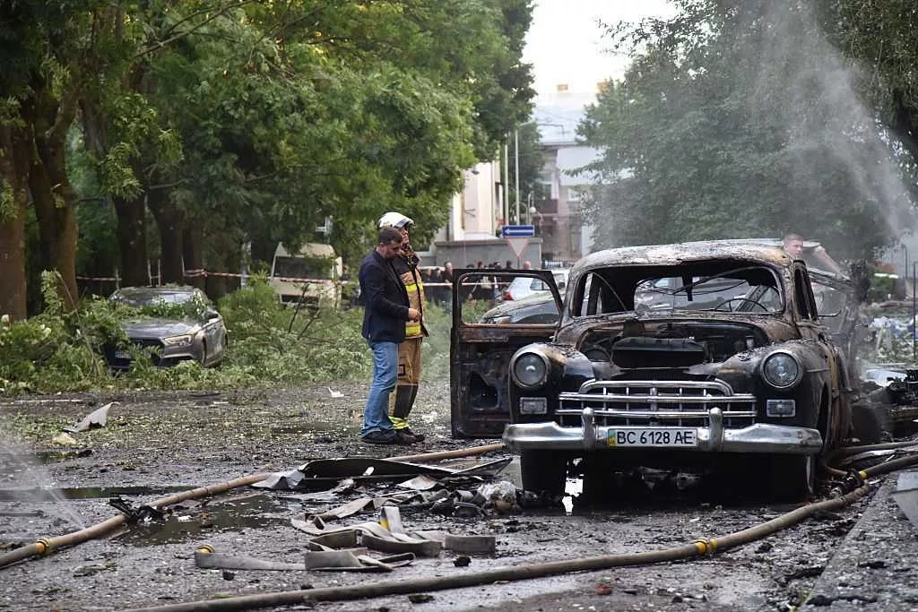 Russian drone and cruise missile attacks kill at least 4 in Ukraine