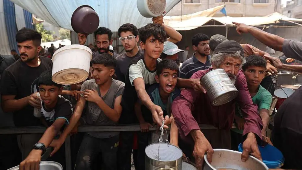 20 die in stampede at Gaza food distribution site as Israeli strikes kill 41 others