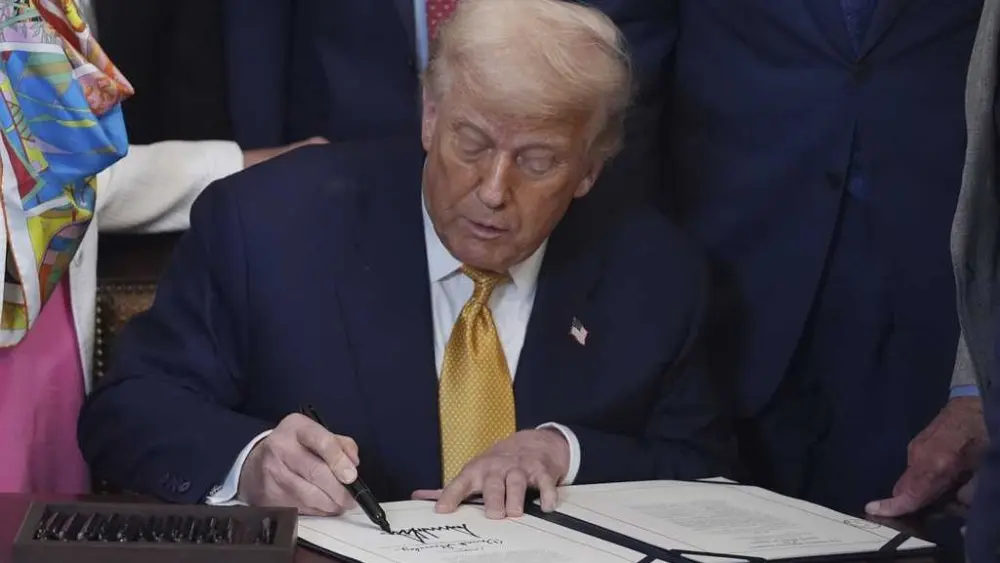 President Trump signs bipartisan bill to combat fentanyl trafficking