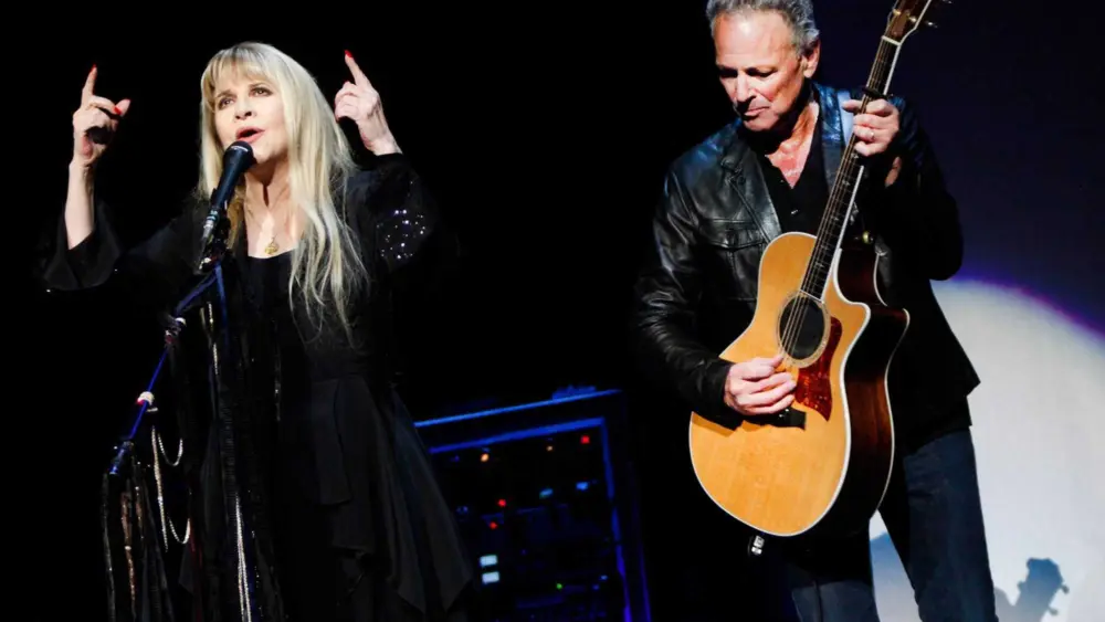 Stevie Nicks and Lindsey Buckingham stir up reunion hopes in Fleetwood Mac faithfuls