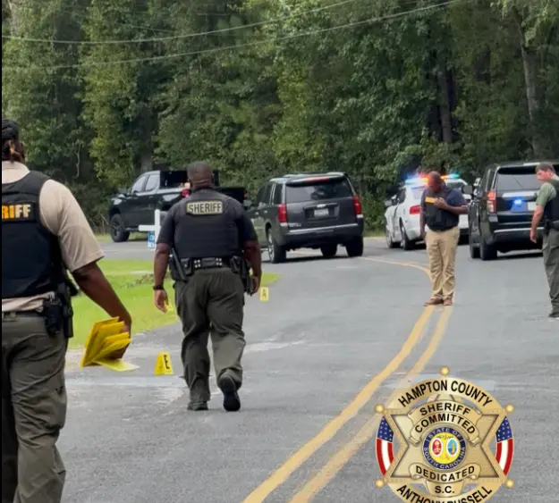 Hampton County vehicle gunfight; deputies say two cars exchanged gunfire with a child inside one