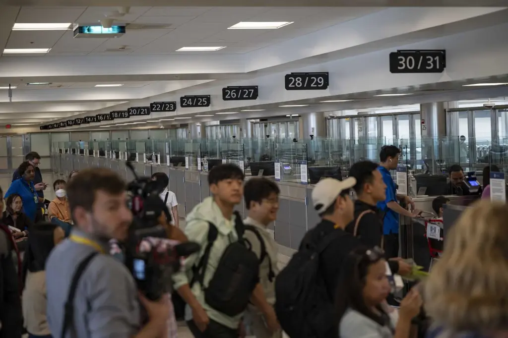 Visiting the US will soon require a $250 ‘visa integrity fee’