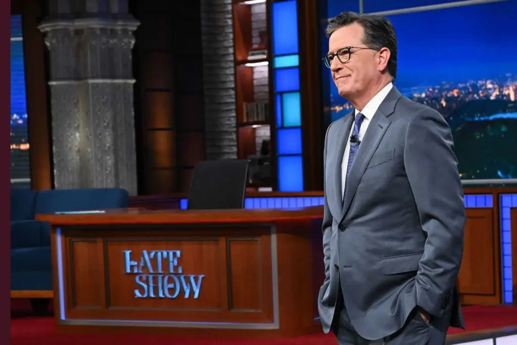 All-star roster of comedians show solidarity with Stephen Colbert in first 'Late Show' after cancellation