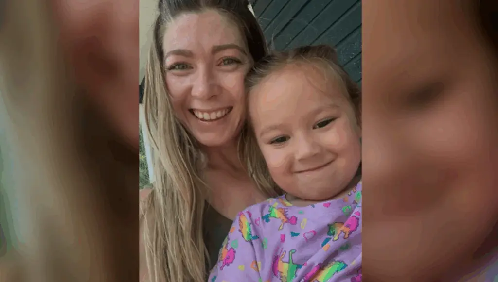 6-year-old calls 911 after mother attacked by dogs