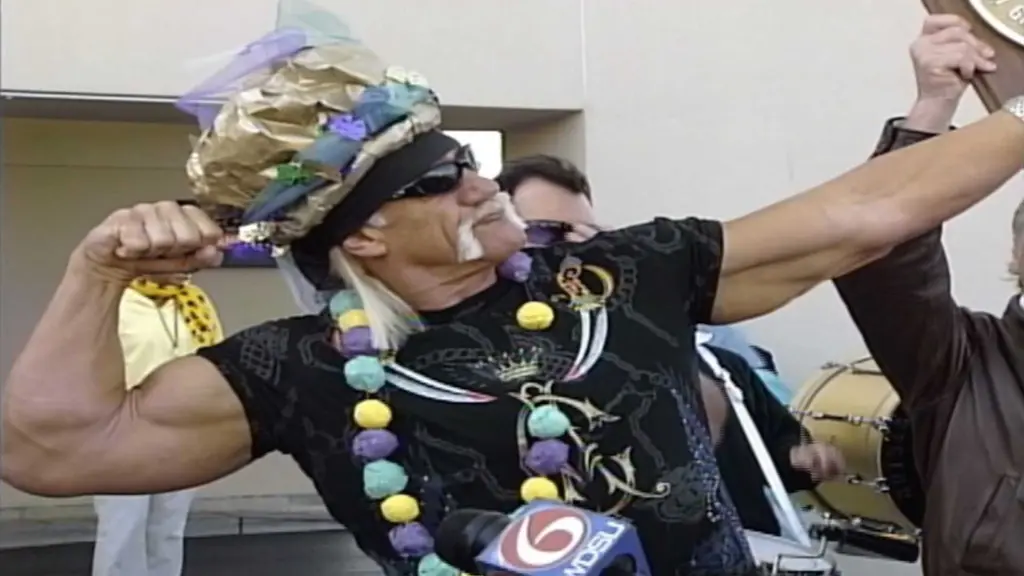 Hulk Hogan warmed hearts at a Children's Hospital in 2008