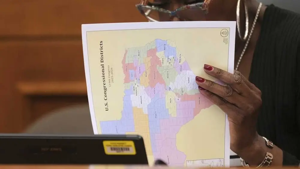 The White House wants more states to redraw House maps to help GOP. Democrats are readying a fight
