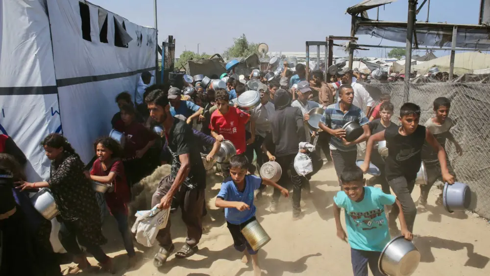 Aid workers, doctors, journalists risk starvation alongside people in Gaza