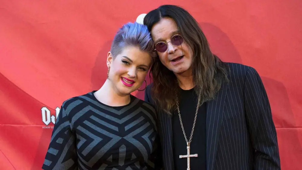 Kelly Osbourne mourns her father Ozzy Osbourne with heartfelt tribute