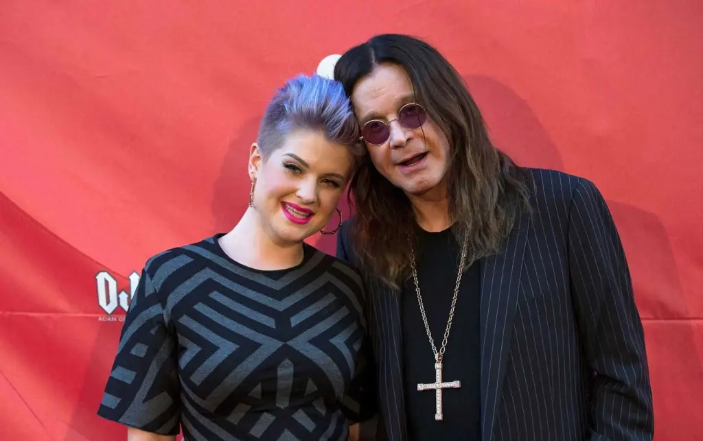 Kelly Osbourne mourns her father Ozzy Osbourne with heartfelt tribute