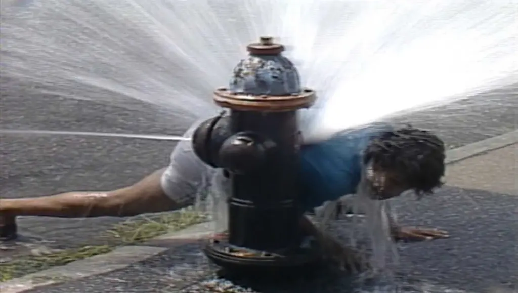 No pool? No problem! Open fire hydrants transformed '80s neighborhoods into epic water parks