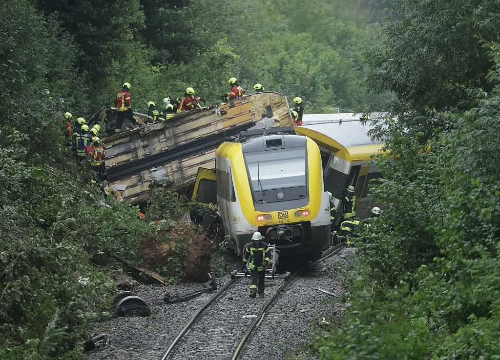 At least 3 killed and others injured in train derailment in southern Germany
