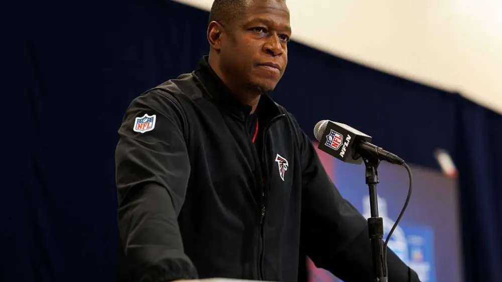 NFL community reacts to shooting at league office that killed 4 people