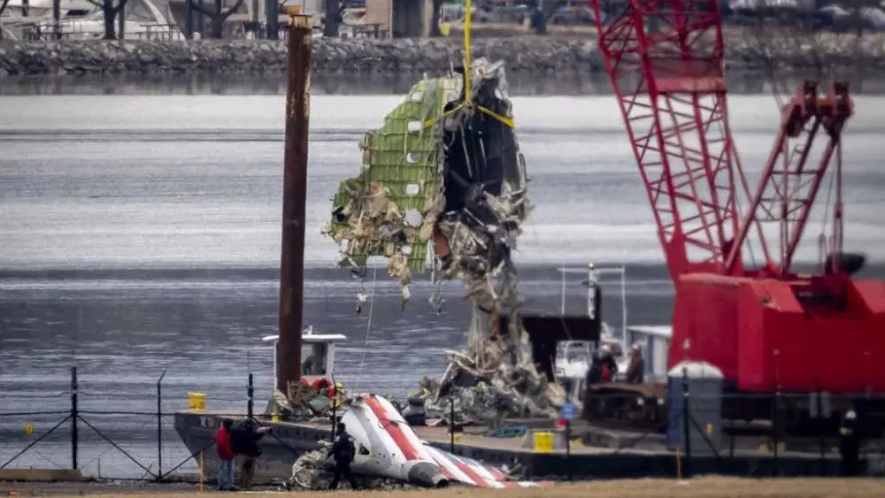 The unanswered questions heading into this week's DC midair crash investigation hearings