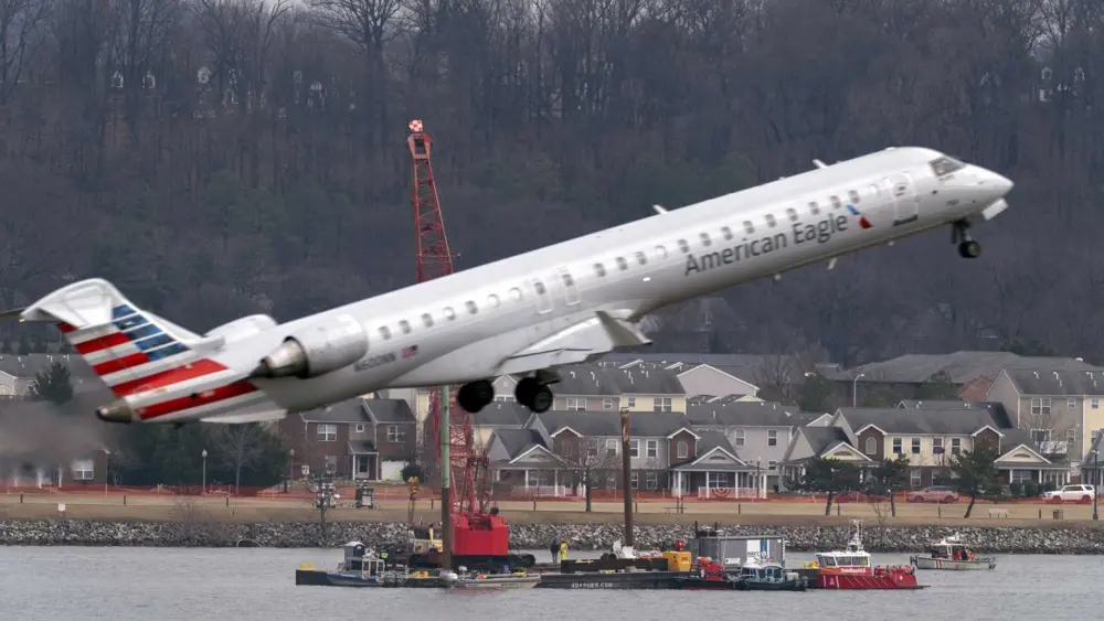LIVE: NTSB launches hearings on deadly Washington collision between a helicopter and passenger plane