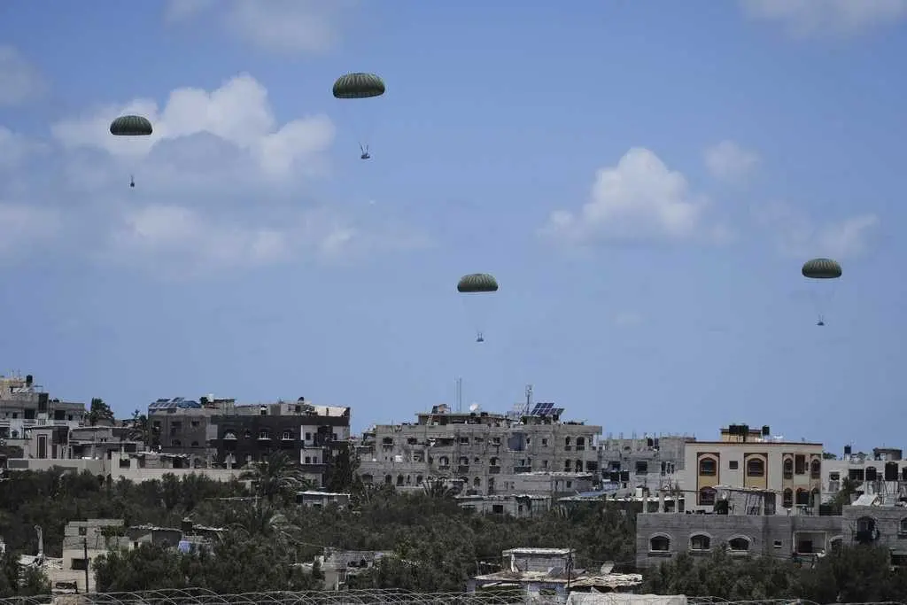 Trump envoy arrives in Israel as Gaza death toll rises for Palestinians seeking aid