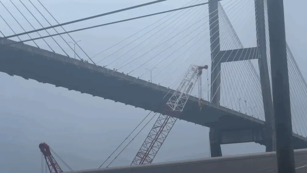 Talmadge Bridge shut down in both directions due to crane strike