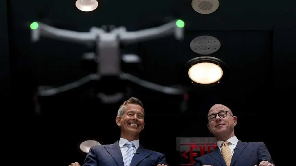 US government proposes easing some restrictions on drones traveling long distances