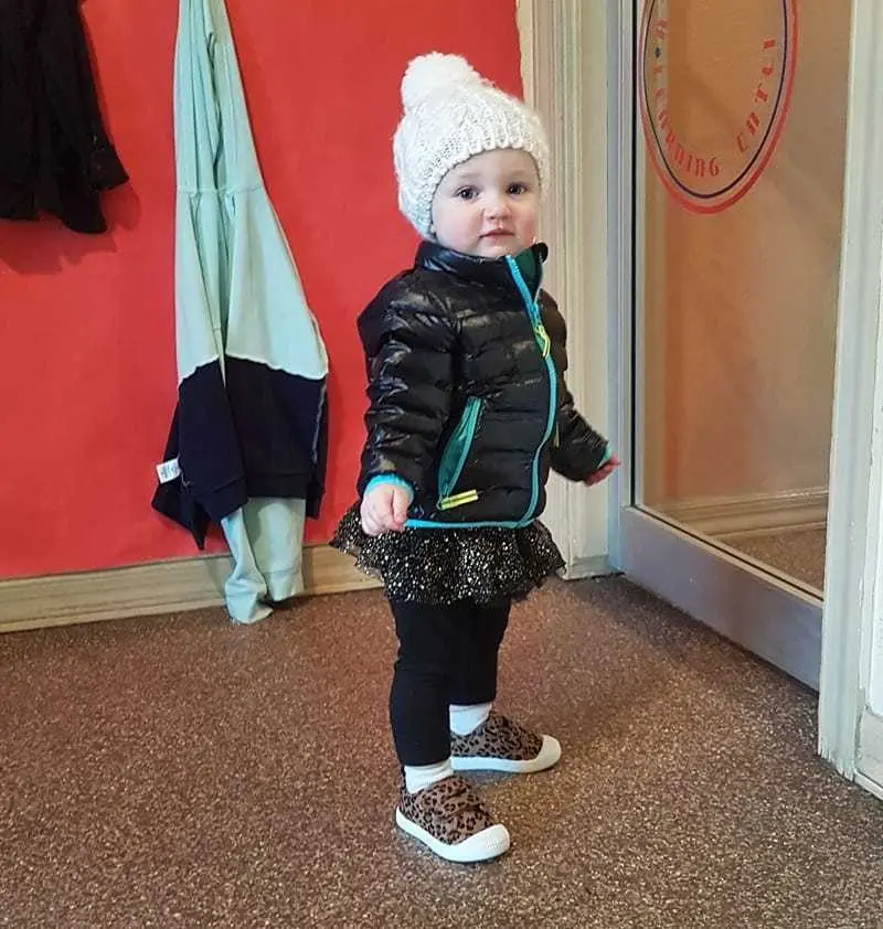 Police search for missing child whose mother allegedly gave her away in drug deal