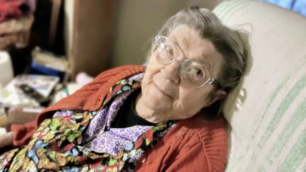 'It's a lot of birthdays': Iowa woman turns 108