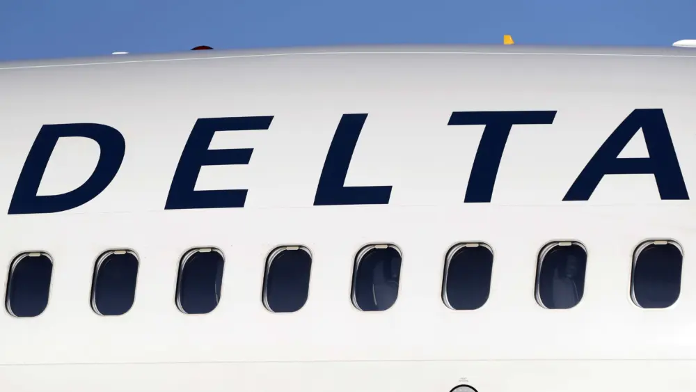 Delta plane clips empty jet during pushback from gate at Atlanta airport