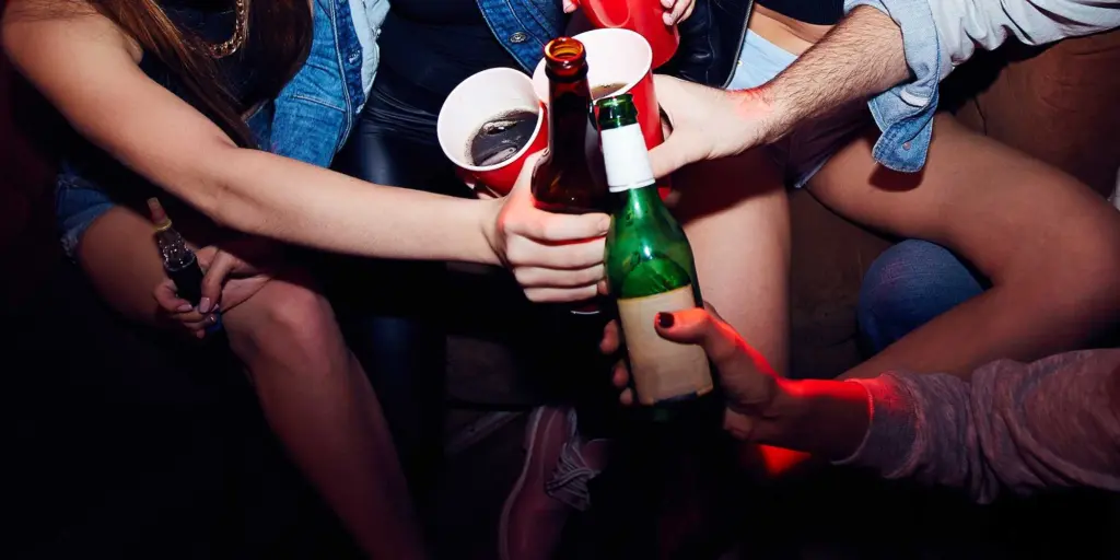 Why many Americans are rethinking alcohol, according to a new Gallup poll
