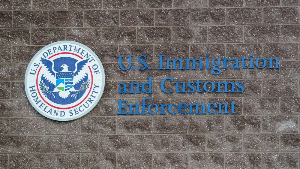 Nursing mother in ICE custody in Minnesota to be released from detention, judge rules