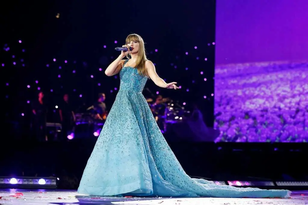 Taylor Swift announces "The Life of a Showgirl" release date on boyfriend Travis Kelce's podcast