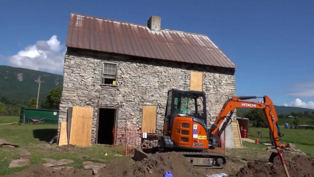 Historic home older than the USA is getting a makeover as volunteers screen the area for artifacts