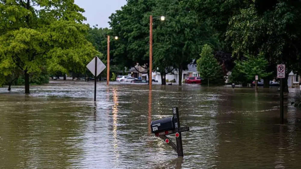 'The current just took my whole car,' rescued driver tells officers