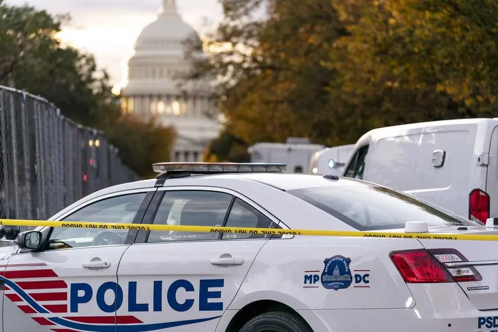 New lawsuit challenges Trump's federal takeover of DC police department