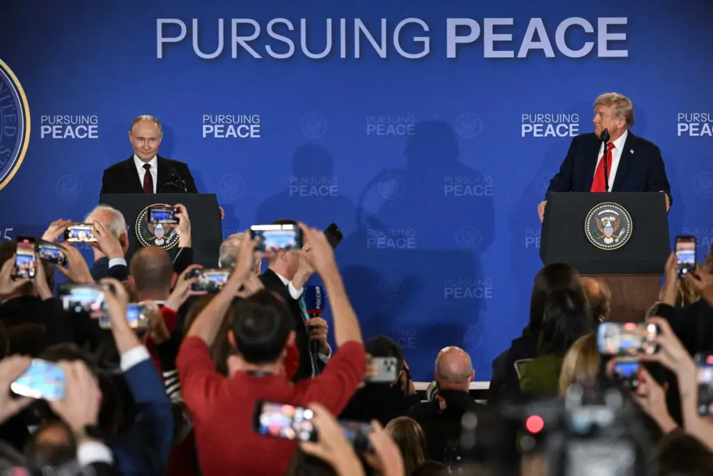 Watch full Trump-Putin press conference following meeting in Alaska