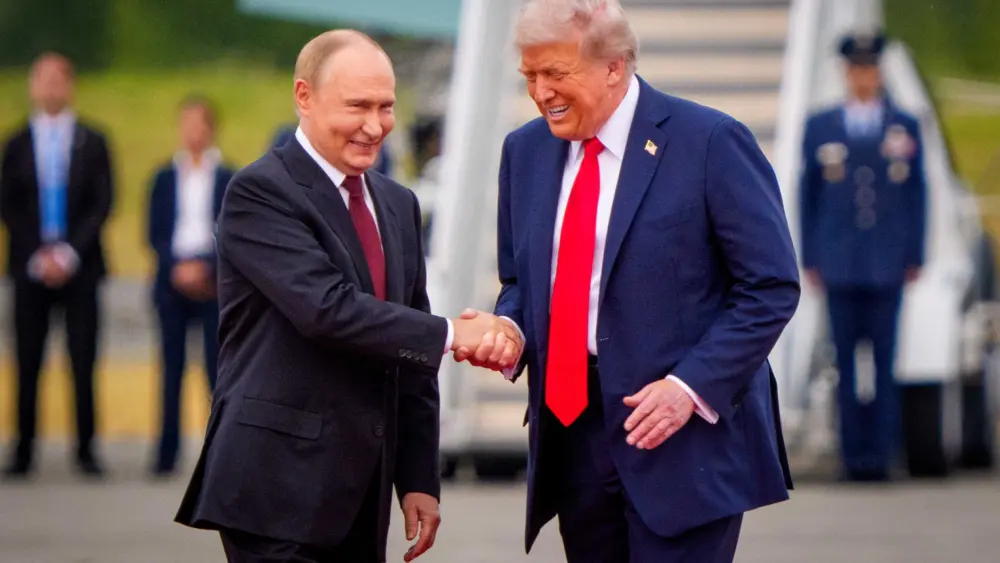 Putin agreed to let US, Europe offer NATO-style security protections for Ukraine, Trump envoy says